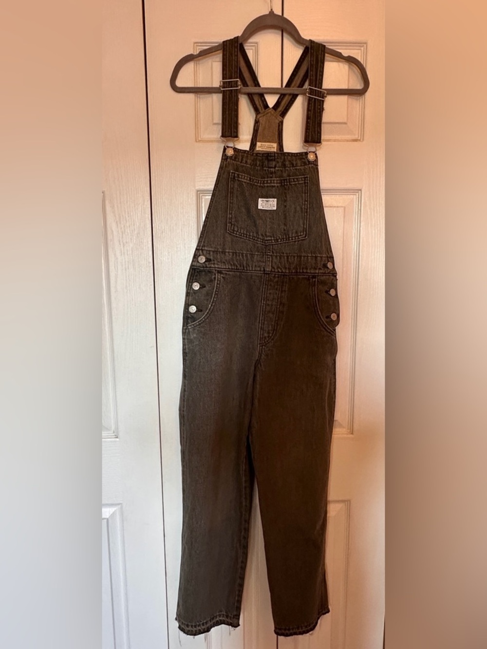 Levi’s Premium Denim Skinny Overalls Ankle Length with Raw Hem
